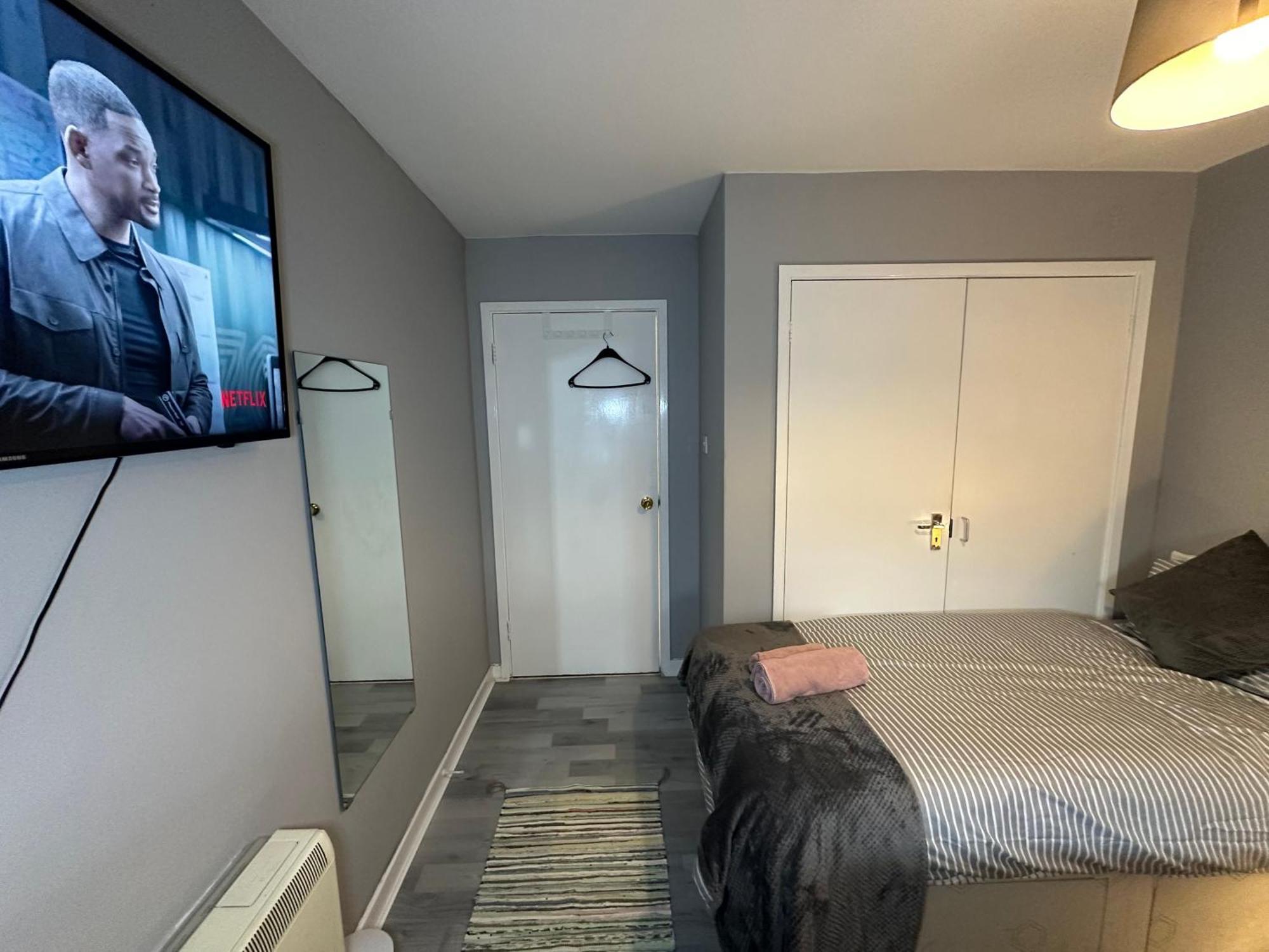 Wembley Serviced Apartment, 20Mins From Central Лондон Екстериор снимка