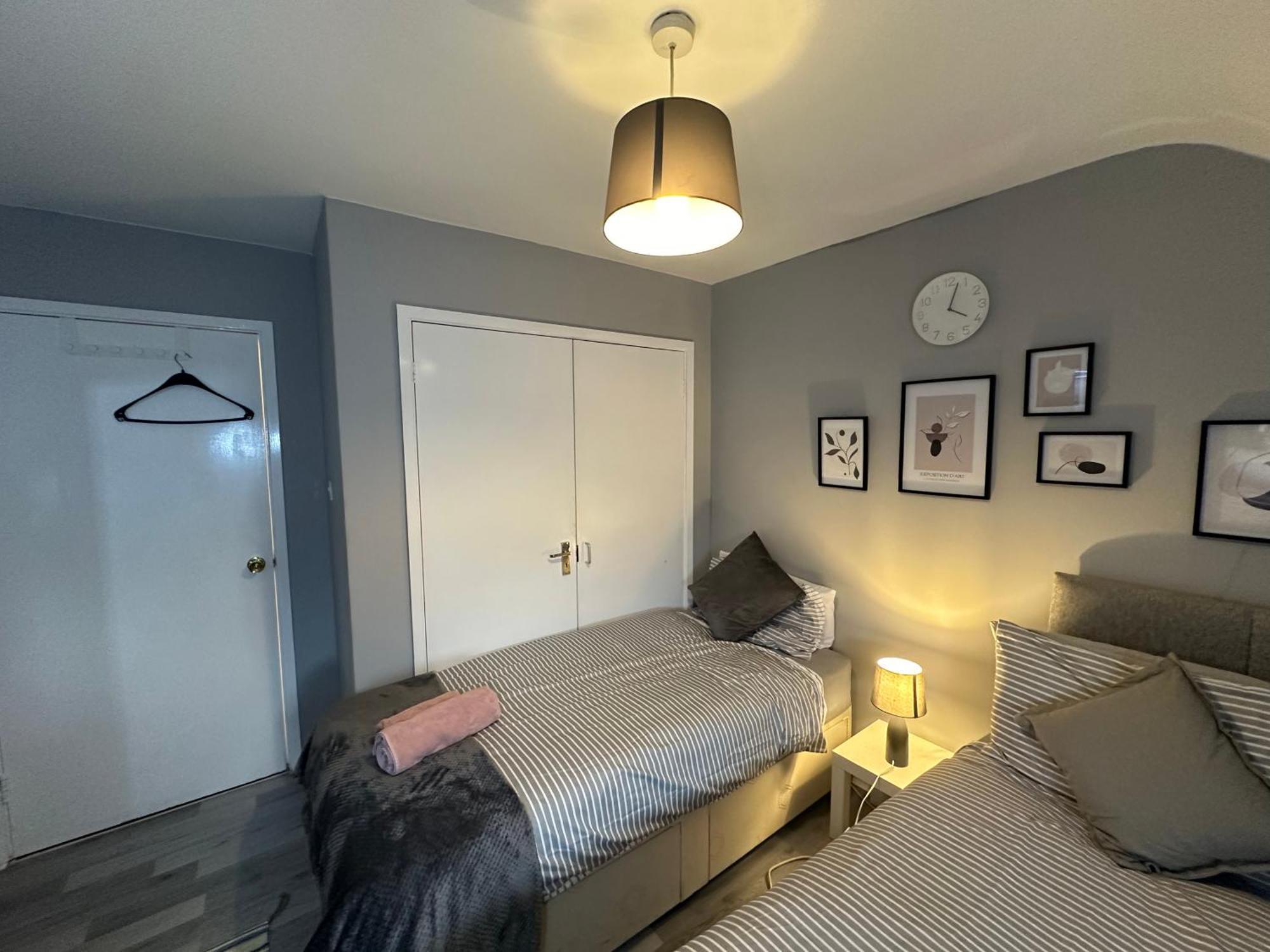 Wembley Serviced Apartment, 20Mins From Central Лондон Екстериор снимка